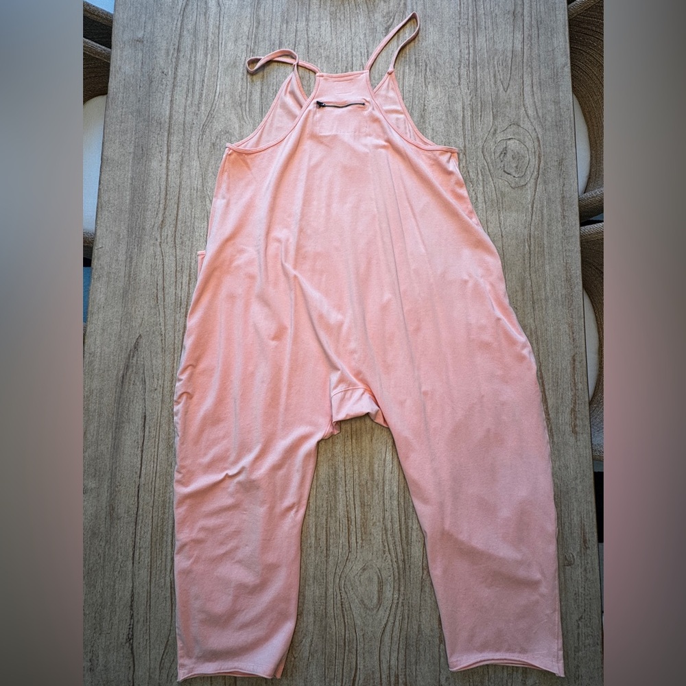 EUC Free People Movement Hot Shot Onesie in Soft Coral | Size M - Picture 3 of 4